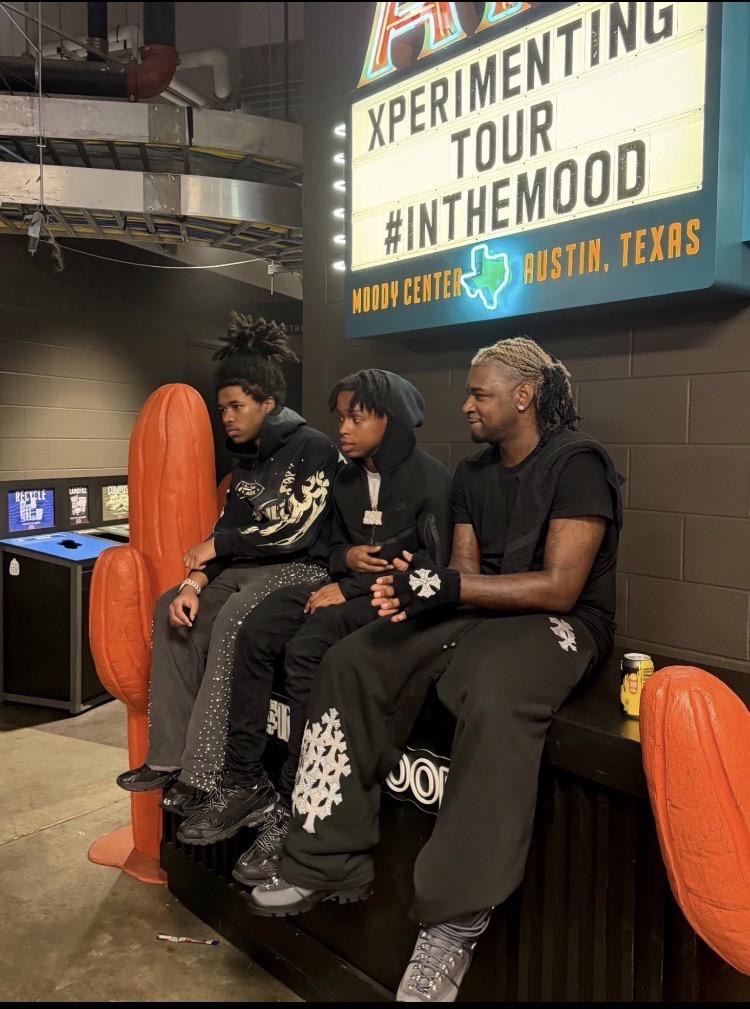 Ken Carson with fans in Austin